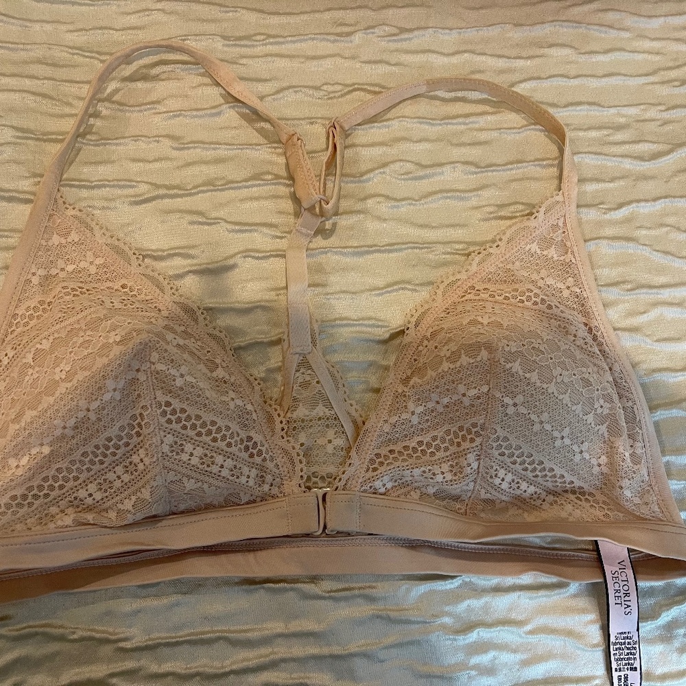 Victoria's Secret Lace Bralette Size L Ecru